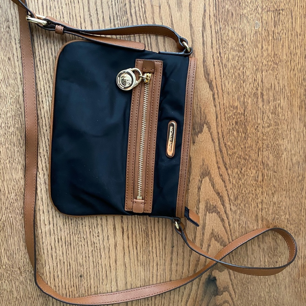 Michael Kors Crossbody Bag